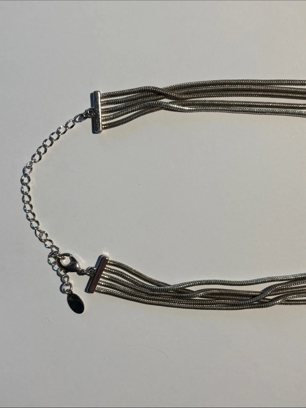 🦭 Beaded Layered Necklace - Picture 4 of 5
